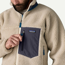Carica l'immagine nel visualizzatore di Gallery, PATAGONIA Classic Retro-X Jacket uomo