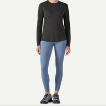 Carica l'immagine nel visualizzatore di Gallery, PATAGONIA Long-Sleeved Capilene Cool Merino Blend Shirt donna