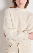 Carica l'immagine nel visualizzatore di Gallery, AMERICAN VINTAGE Maglia collo alto East donna