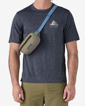 Carica l'immagine nel visualizzatore di Gallery, PATAGONIA Terravia Mini Hip Pack marsupio unisex
