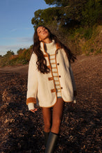 Carica l'immagine nel visualizzatore di Gallery, MOLLY BRACKENCappotto in ecopelle di montone donna