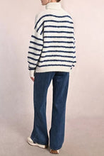 Carica l'immagine nel visualizzatore di Gallery, MOLLY BRACKEN Maglia dolcevita con righe iridescenti donna