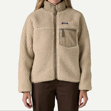 Carica l&#39;immagine nel visualizzatore di Gallery, PATAGONIA Classic Retro-X Fleece Jacket donna

