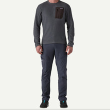 Carica l&#39;immagine nel visualizzatore di Gallery, PATAGONIA R1 Air Fleece Midlayer Crewneck uomo
