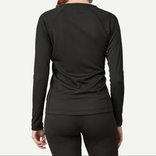 Carica l&#39;immagine nel visualizzatore di Gallery, PATAGONIA Capilene Midnight Baselayer Crewneck donna

