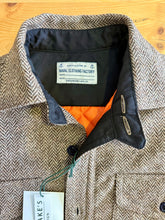 Carica l'immagine nel visualizzatore di Gallery, CHESAPEAKE'S Giacca  Herringbone uomo
