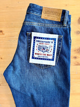 Carica l'immagine nel visualizzatore di Gallery, CHESAPEAKE'S Denim Selvedge uomo
