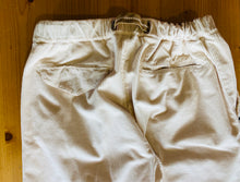 Carica l&#39;immagine nel visualizzatore di Gallery, WHITE SAND Pantalone con coulisse in velluto uomo
