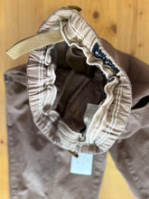 Carica l&#39;immagine nel visualizzatore di Gallery, WHITE SAND Pantalone con coulisse in gabardina uomo
