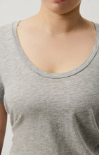 Carica l&#39;immagine nel visualizzatore di Gallery, AMERICAN VINTAGE T-shirt scollo V manica corta fiammata Jacksonville donna
