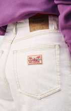 Carica l&#39;immagine nel visualizzatore di Gallery, AMERICAN VINTAGE Jeans Jozastreet donna
