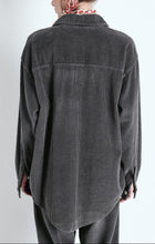 Carica l'immagine nel visualizzatore di Gallery, AMERICAN VINTAGE Camicia in velluto Padow donna
