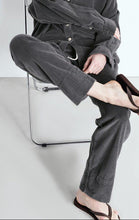 Carica l'immagine nel visualizzatore di Gallery, AMERICAN VINTAGE Pantaloni in velluto Padow donna
