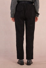 Carica l&#39;immagine nel visualizzatore di Gallery, MOLLY BRACKEN Pantaloni in velluto con pinces donna
