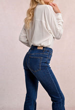 Carica l&#39;immagine nel visualizzatore di Gallery, MOLLY BRACKEN Jeans bootcut donna
