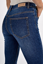 Carica l&#39;immagine nel visualizzatore di Gallery, MOLLY BRACKEN Jeans bootcut donna
