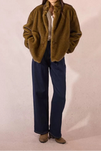 Carica l&#39;immagine nel visualizzatore di Gallery, MOLLY BRACKEN Giacca in pelliccia sintetica donna
