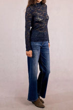Carica l&#39;immagine nel visualizzatore di Gallery, MOLLY BRACKEN Top in pizzo semitrasparente donna
