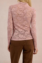 Carica l&#39;immagine nel visualizzatore di Gallery, MOLLY BRACKEN Top in pizzo semitrasparente donna

