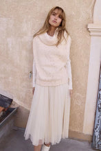 Carica l&#39;immagine nel visualizzatore di Gallery, MOLLY BRACKEN Maglia dolcevita smanicata con paillettes donna
