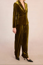 Carica l&#39;immagine nel visualizzatore di Gallery, MOLLY BRACKEN Blazer dritto in velluto donna
