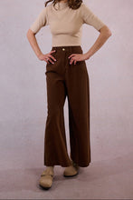 Carica l&#39;immagine nel visualizzatore di Gallery, MOLLY BRACKEN Pantaloni ampi con pinces in bull denim donna
